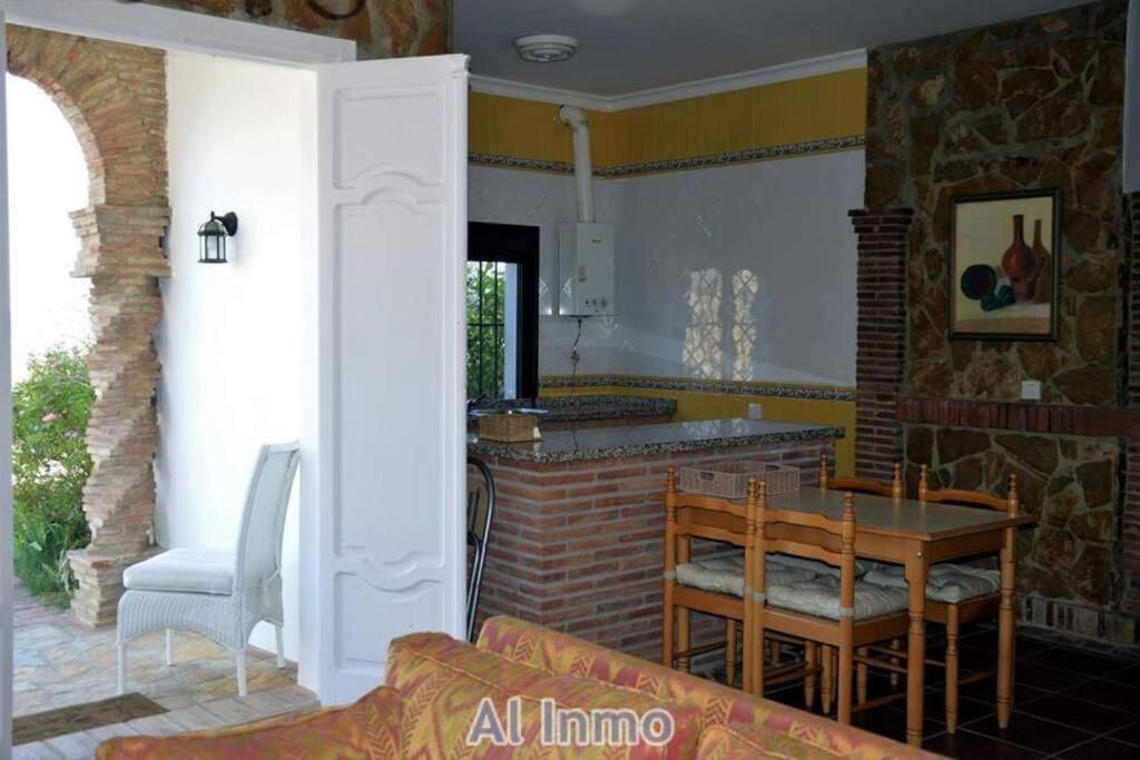 Las Palmeras - Ein Stueck Vom Paradies - Behagliches Haus Mit Pool Algodonales Εξωτερικό φωτογραφία